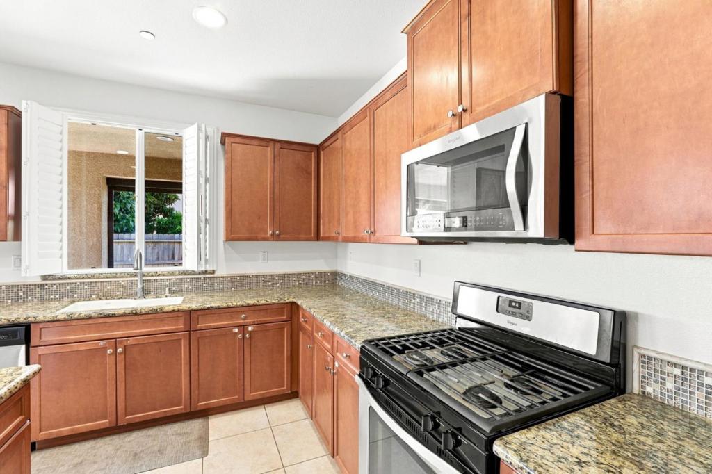 1108 San Gabriel Property Photo 15