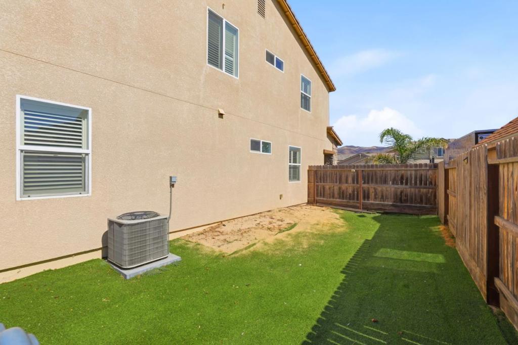 1108 San Gabriel Property Photo 47