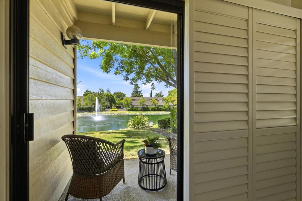 7057 Via Belmonte Property Photo 25