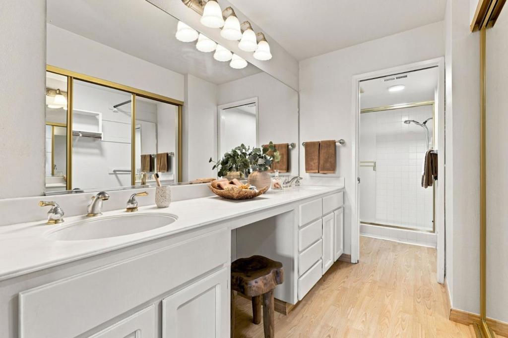7057 Via Belmonte Property Photo 28