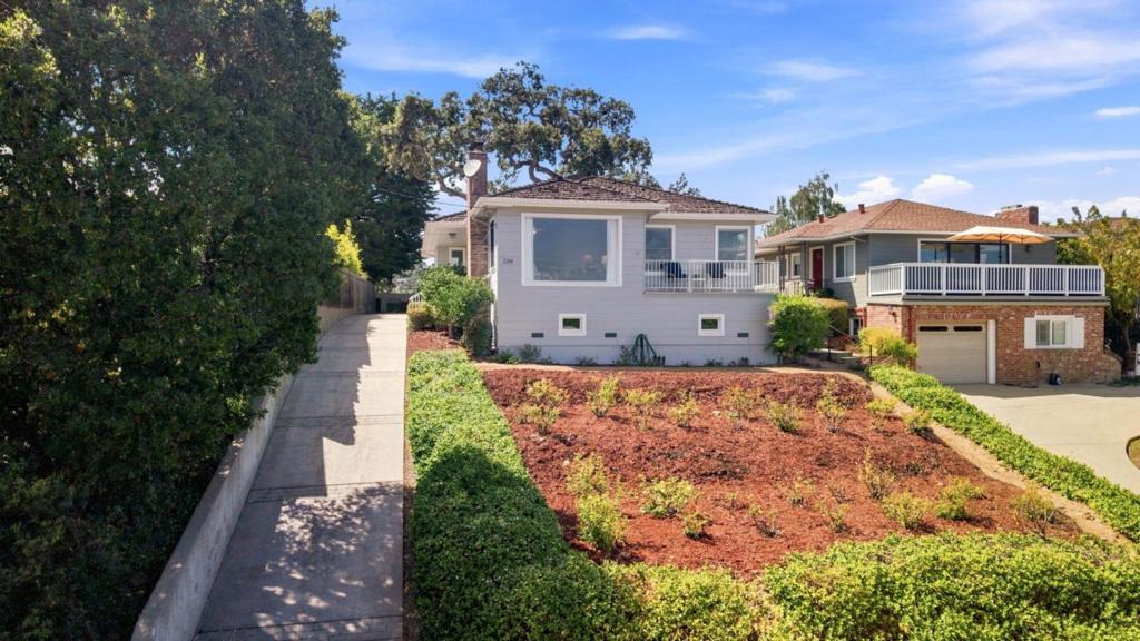 334 Oakview Drive Property Photo 49