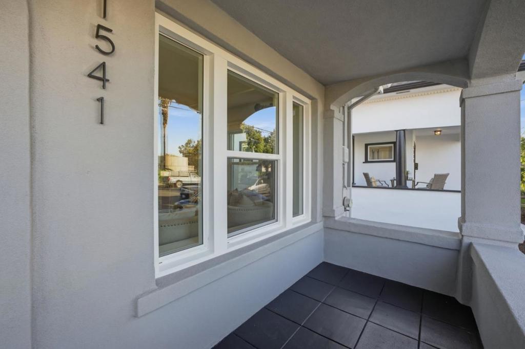 1541 Pomona Avenue Property Photo 4