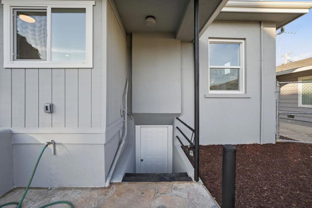 1541 Pomona Avenue Property Photo 29