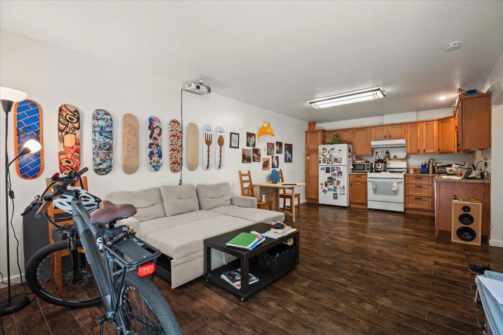 1430 Josephine Street Property Photo 10