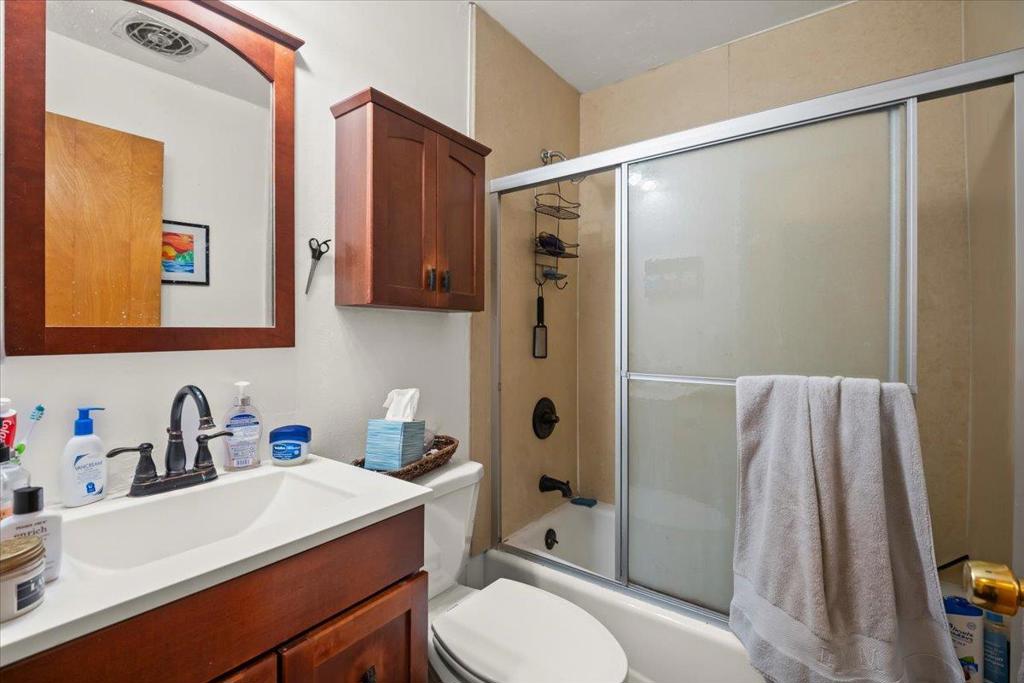 1430 Josephine Street Property Photo 15