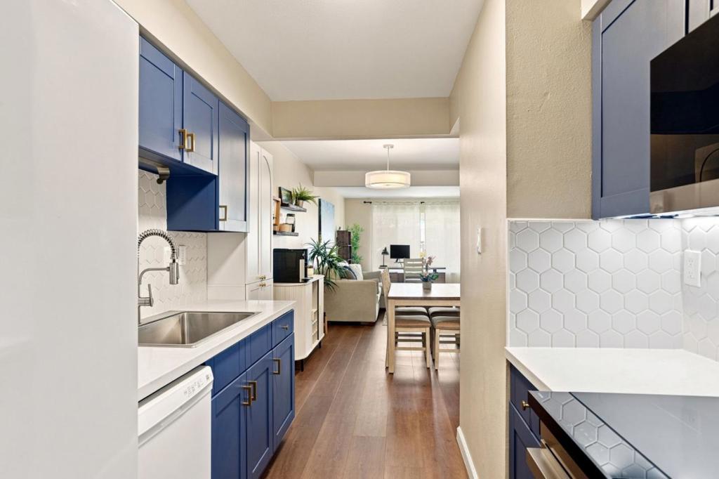 2419 Rowntree Way Property Photo 14