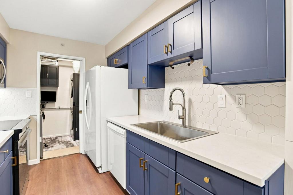 2419 Rowntree Way Property Photo 17