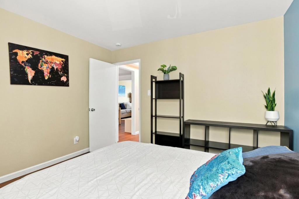 2419 Rowntree Way Property Photo 25