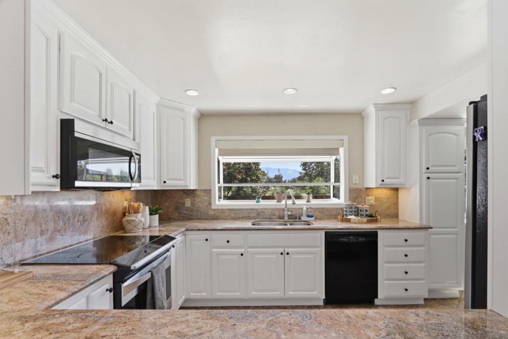 4841 Tonino Drive Property Photo 13