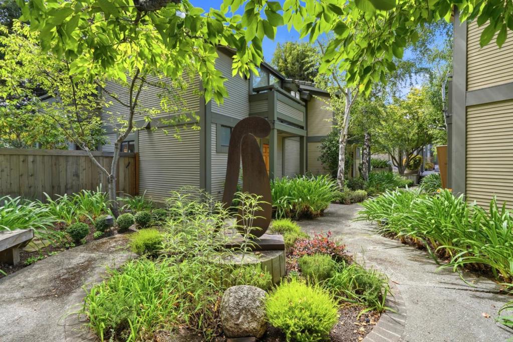 1341 Alma Street Property Photo 1
