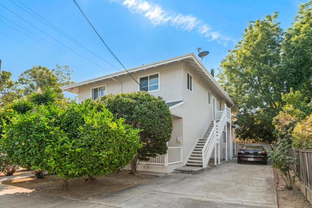 244 E Julian Street Property Photo 3