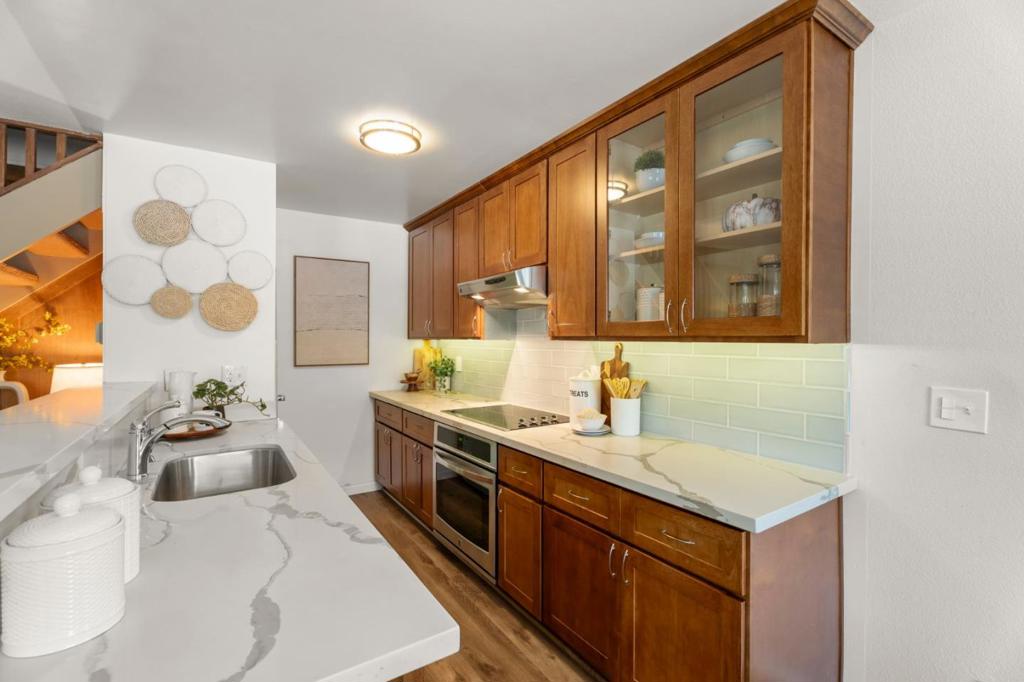 808 Gilchrist Drive 3 Property Photo 8