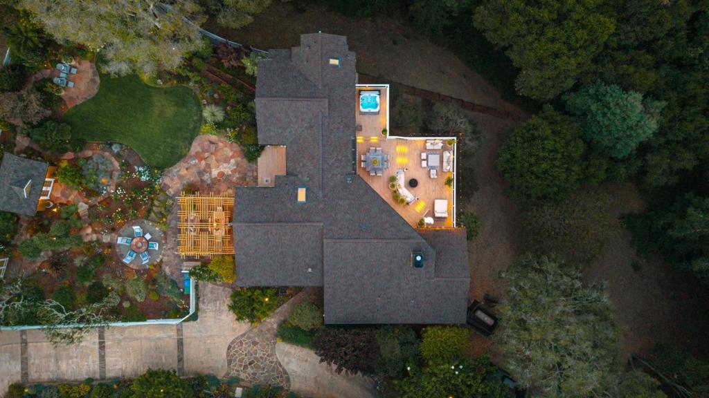 780 Lagunita Drive Property Photo 44