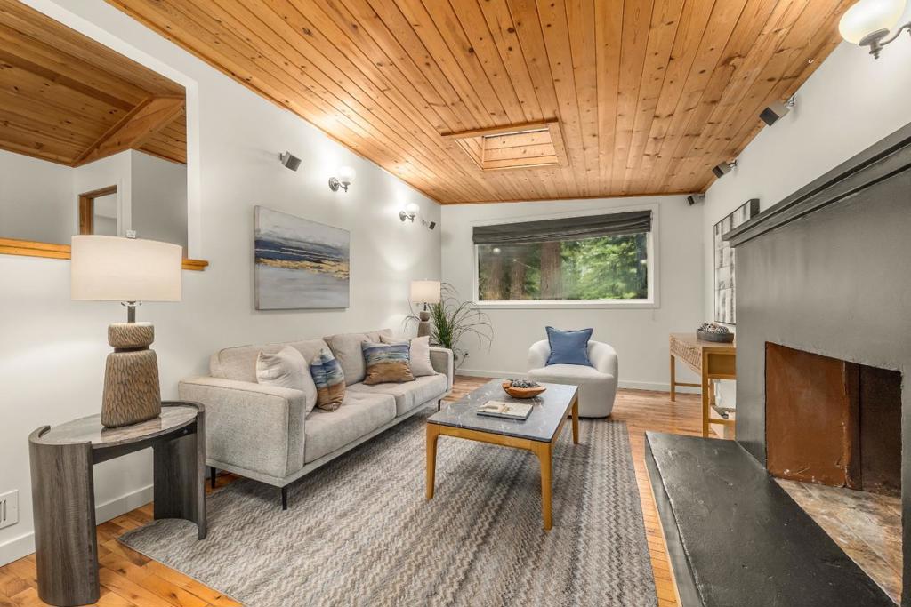 236 Caledonium Avenue Property Photo 3
