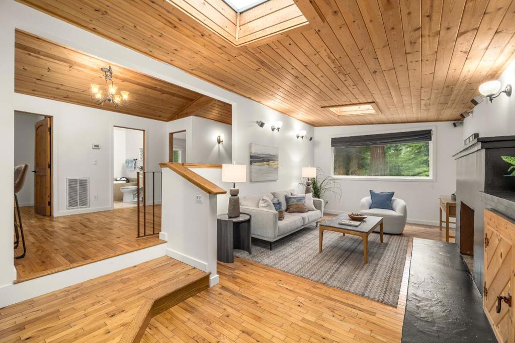 236 Caledonium Avenue Property Photo 4