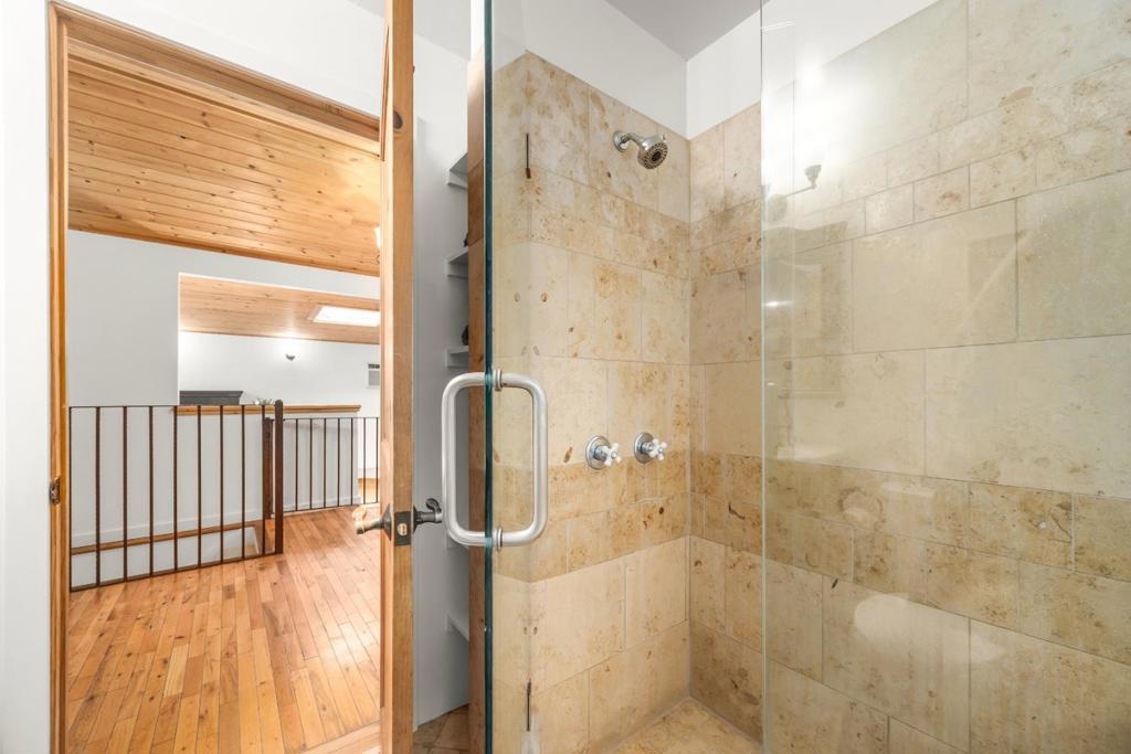 236 Caledonium Avenue Property Photo 16