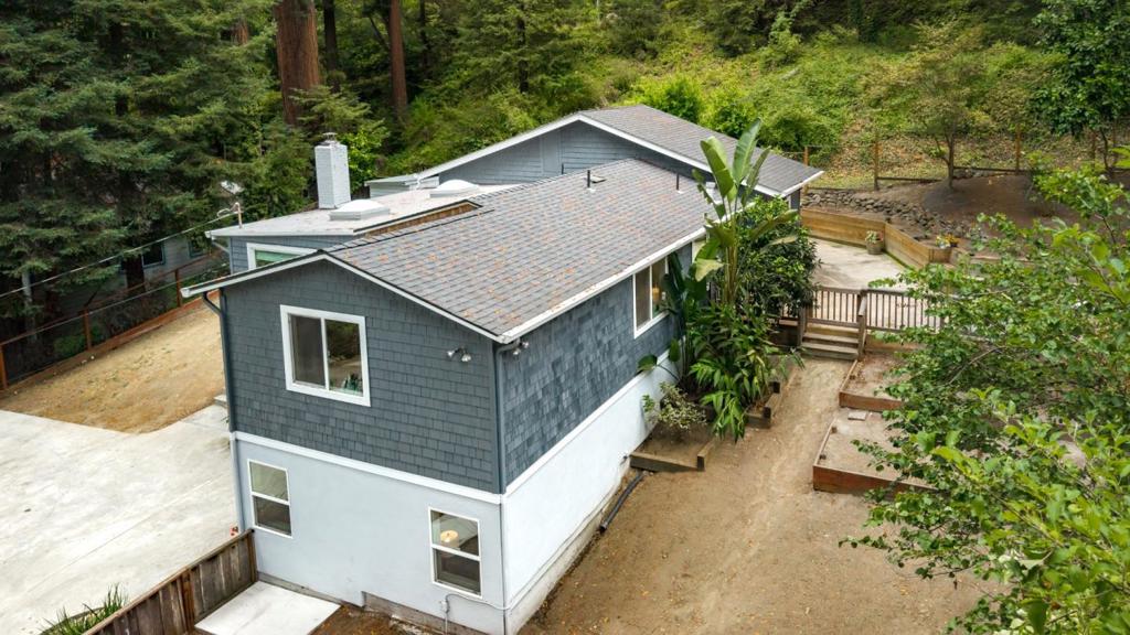 236 Caledonium Avenue Property Photo 34