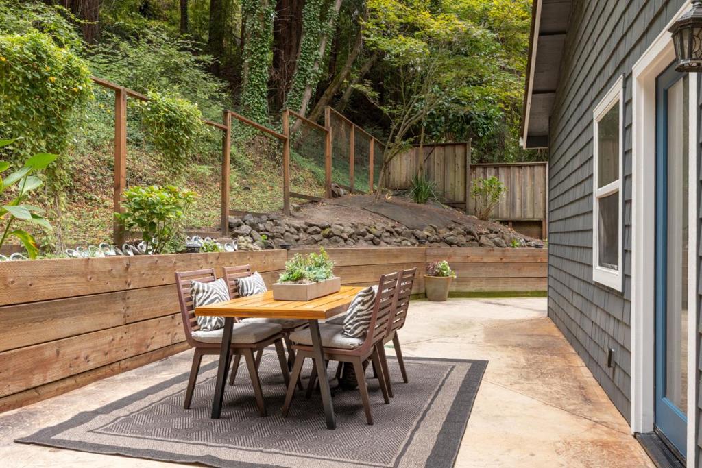 236 Caledonium Avenue Property Photo 37