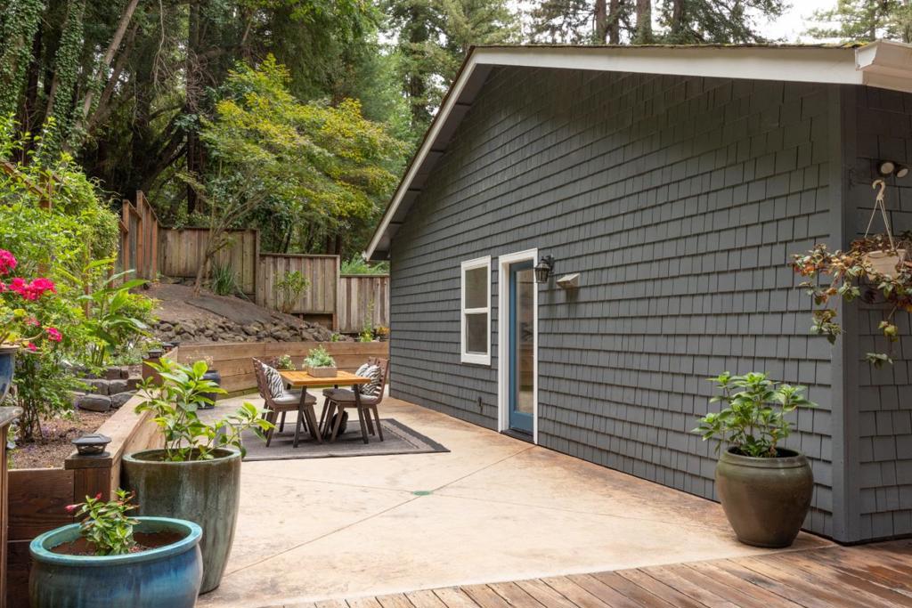 236 Caledonium Avenue Property Photo 38