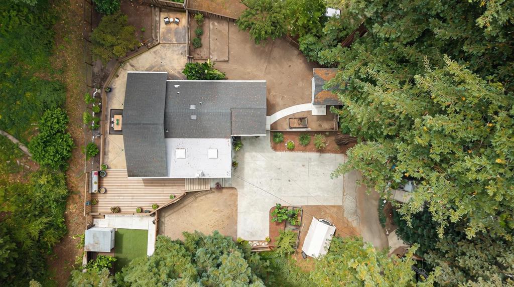 236 Caledonium Avenue Property Photo 47
