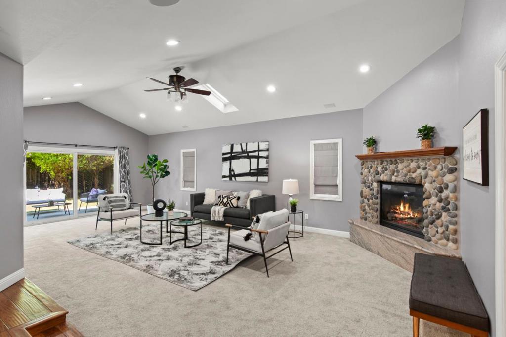 4868 Tonino Drive Property Photo 3