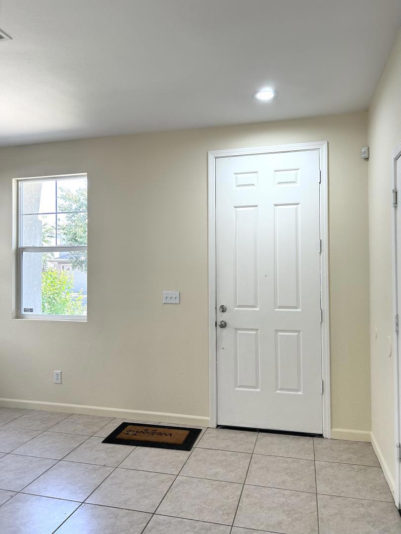 4863 Watseka Way Property Photo 3