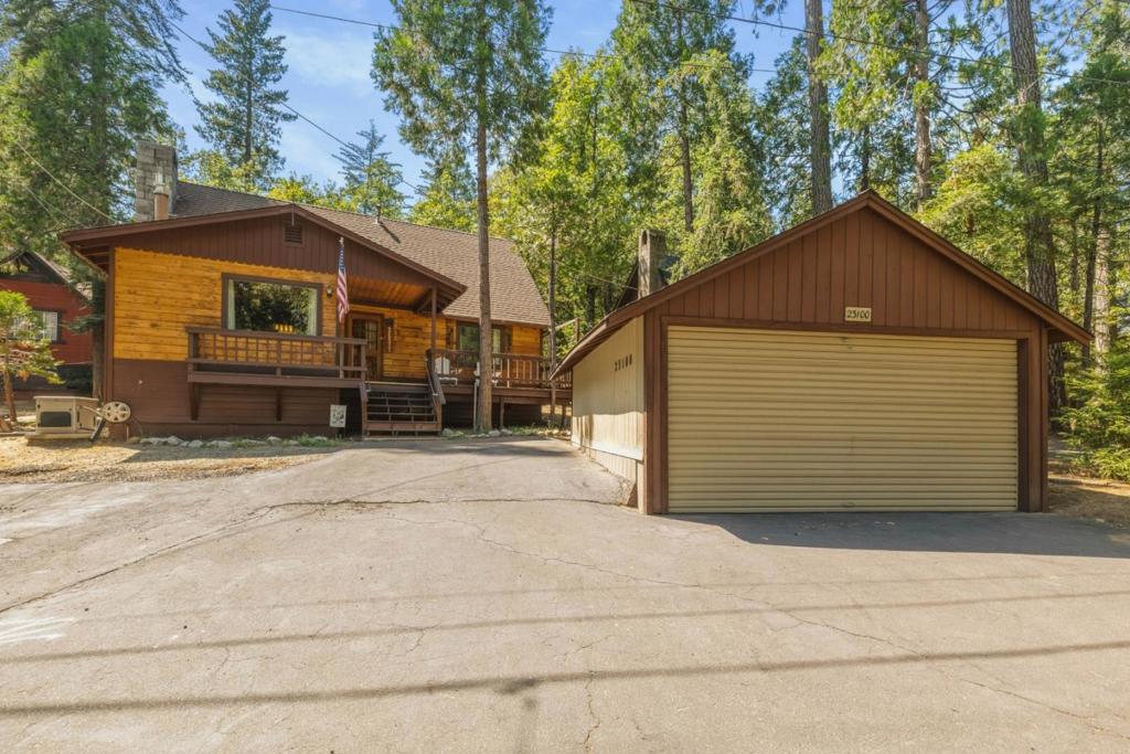 23100 Tuolumne Drive Property Photo 2