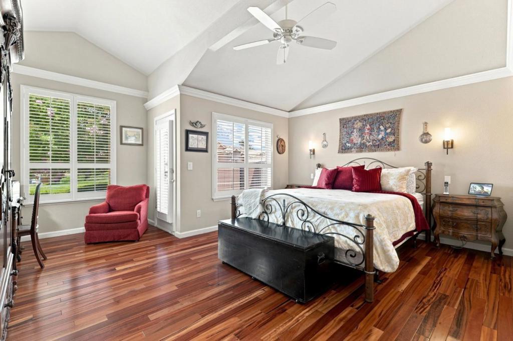 4012 Clubhouse Court Property Photo 15