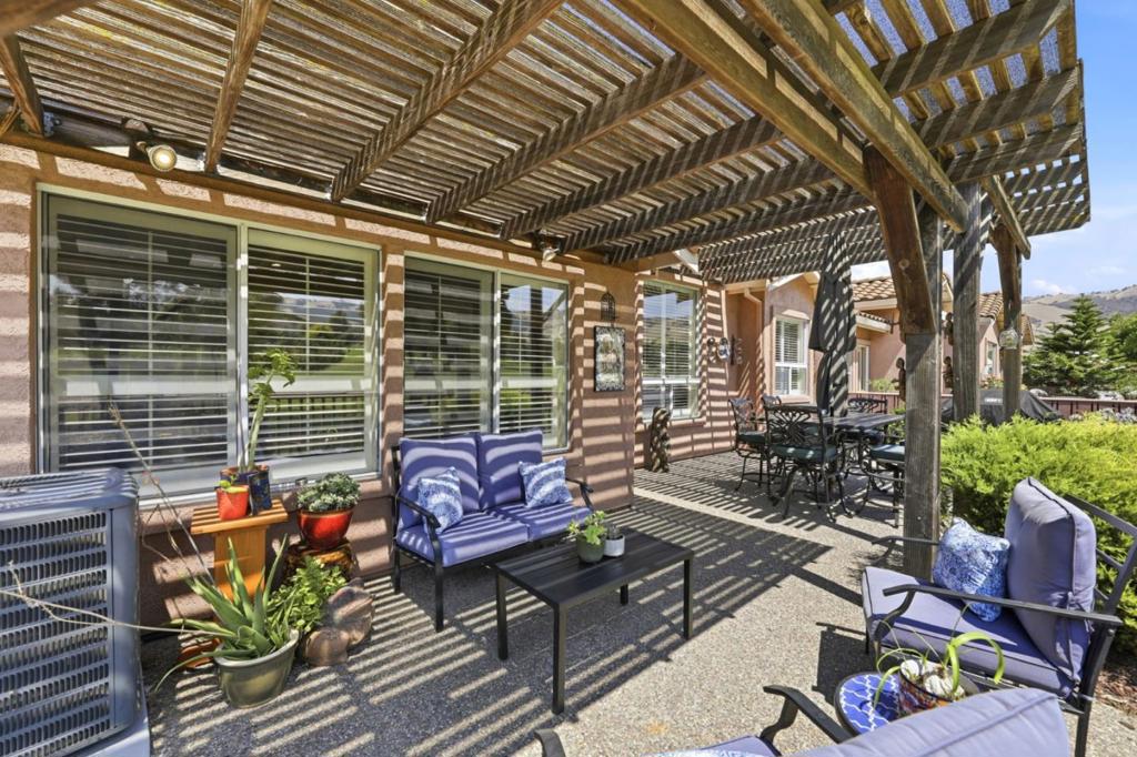 4012 Clubhouse Court Property Photo 27