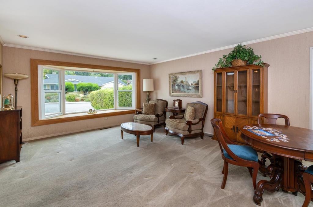 138 Woodcrest Place Property Photo 8