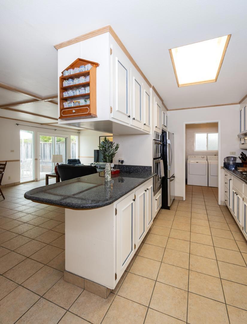 138 Woodcrest Place Property Photo 10