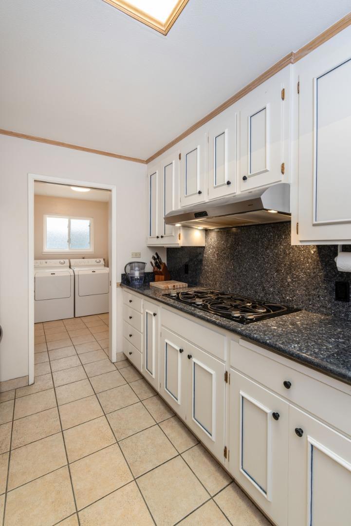 138 Woodcrest Place Property Photo 11