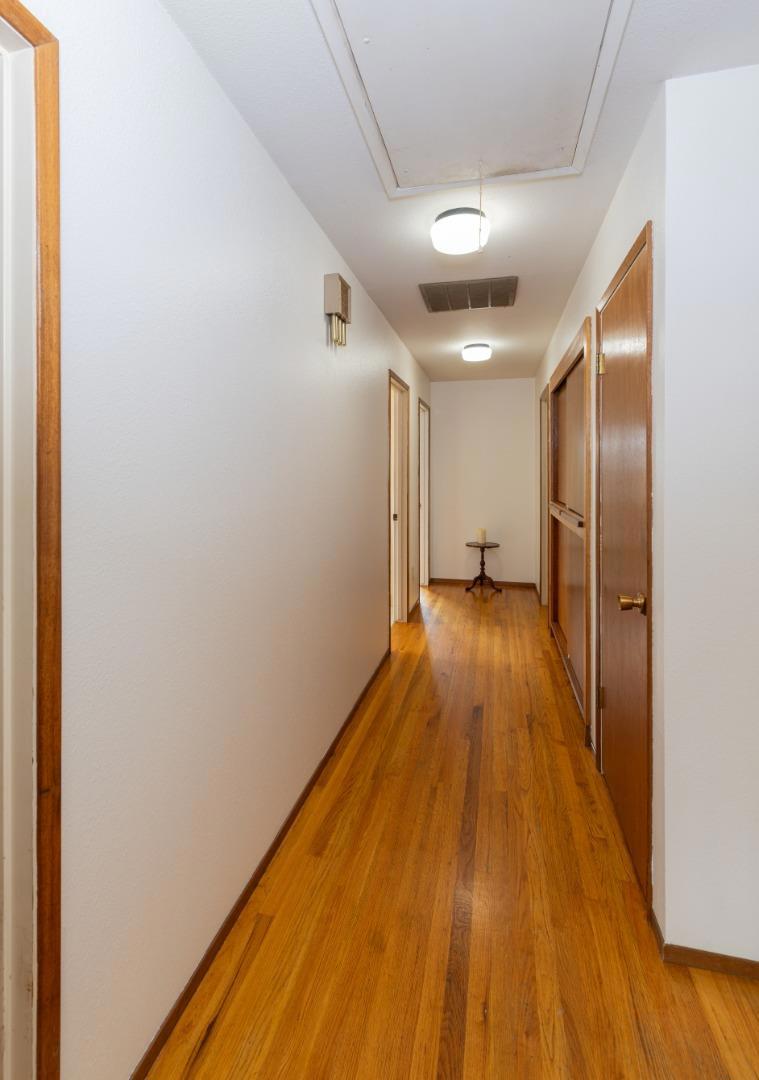 138 Woodcrest Place Property Photo 15