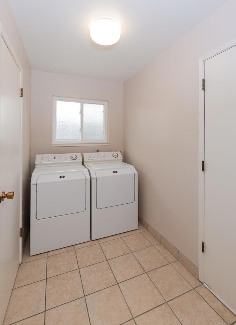 138 Woodcrest Place Property Photo 26