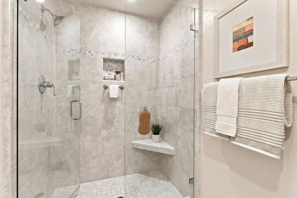 6255 Blauer Court Property Photo 18