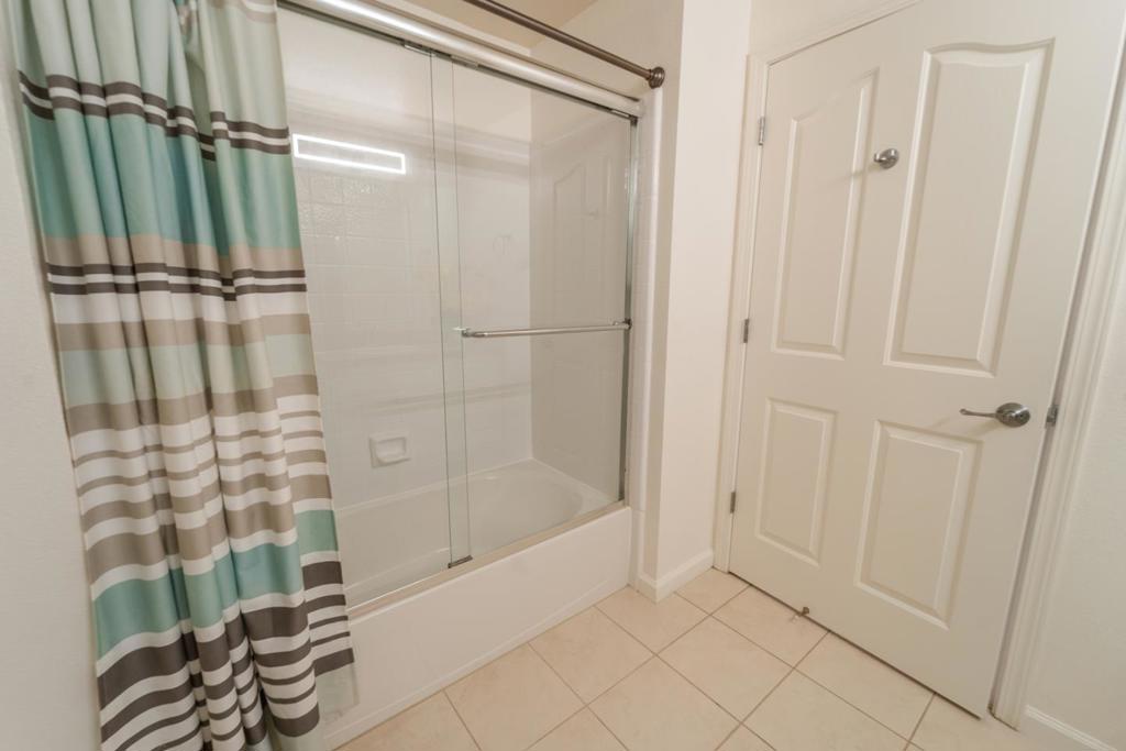 801 S Winchester Boulevard 6203 Property Photo 16