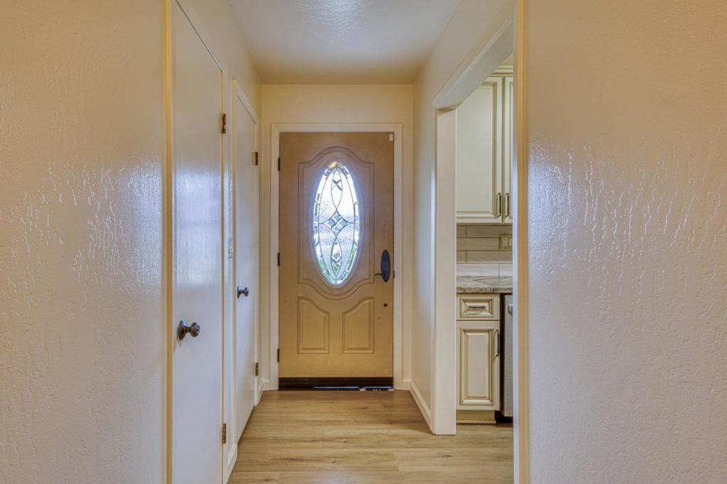 779 Bedford Drive Property Photo 5
