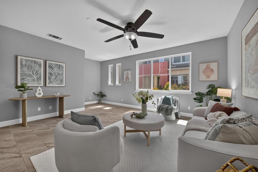 1052 Doheny Terrace Property Photo 1
