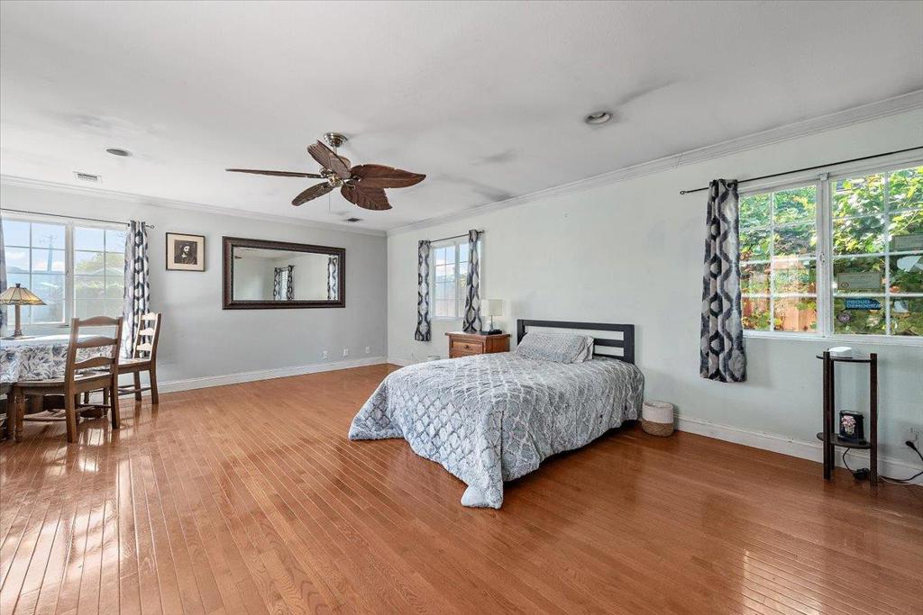 55 Manning Avenue Property Photo 18
