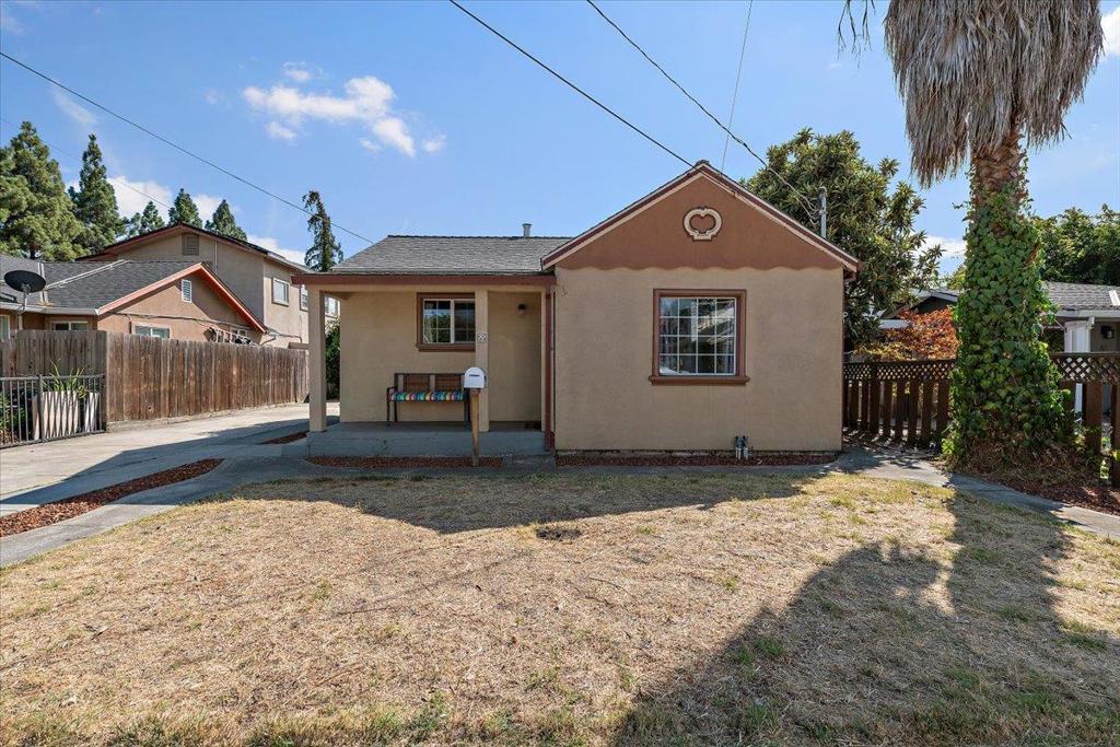 55 Manning Avenue Property Photo 23
