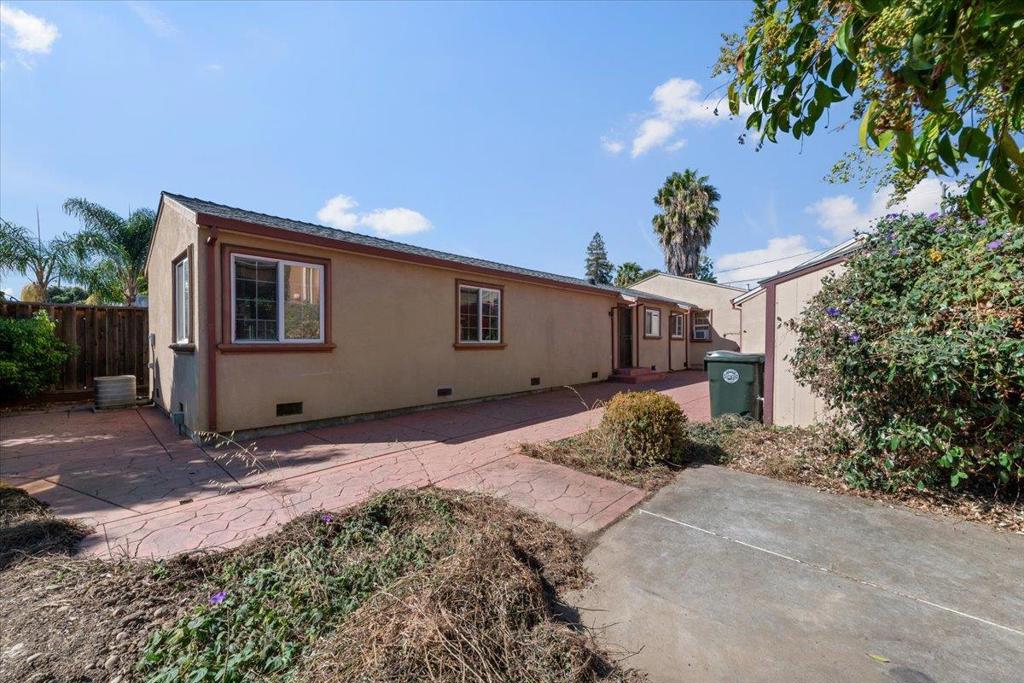 55 Manning Avenue Property Photo 27