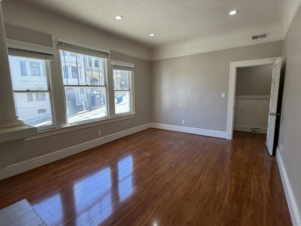 922 Vallejo Street Property Photo 14