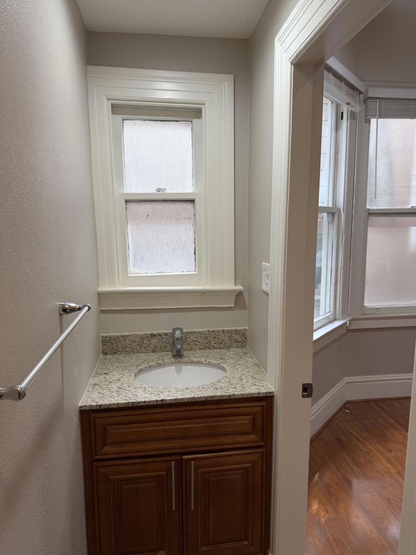 922 Vallejo Street Property Photo 18
