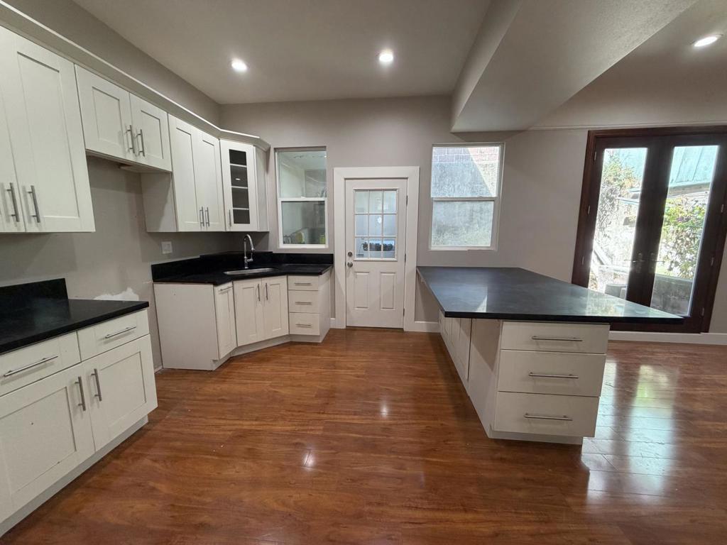 922 Vallejo Street Property Photo 22