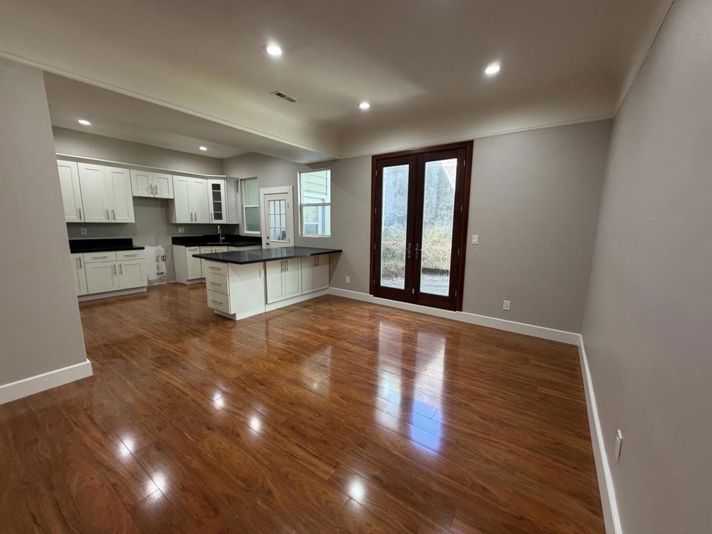 922 Vallejo Street Property Photo 24