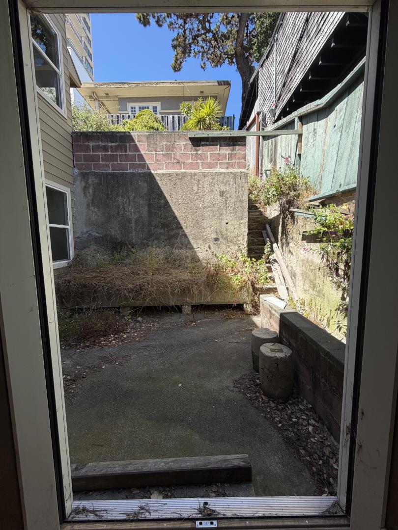922 Vallejo Street Property Photo 25