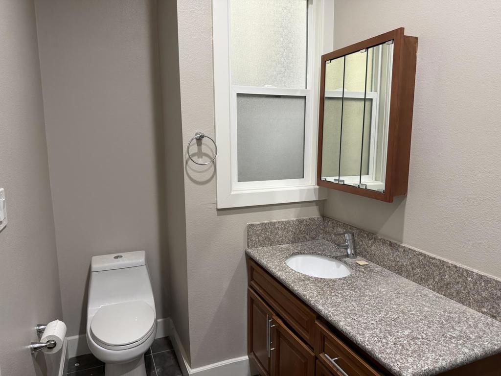 922 Vallejo Street Property Photo 32