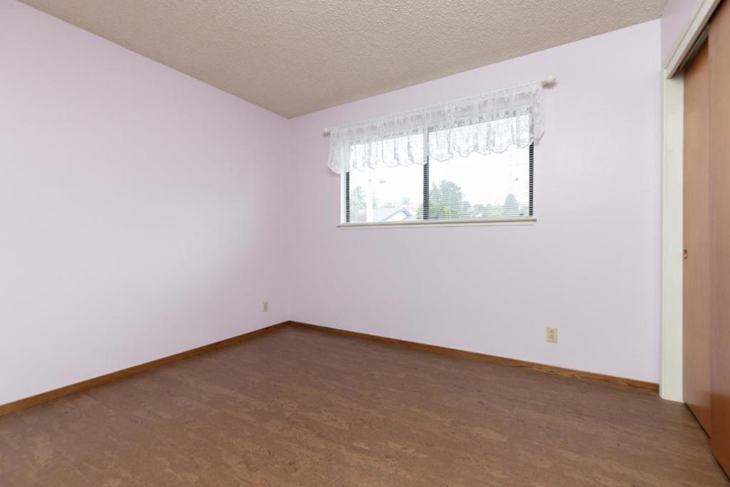 2520 Howe Street Property Photo 12