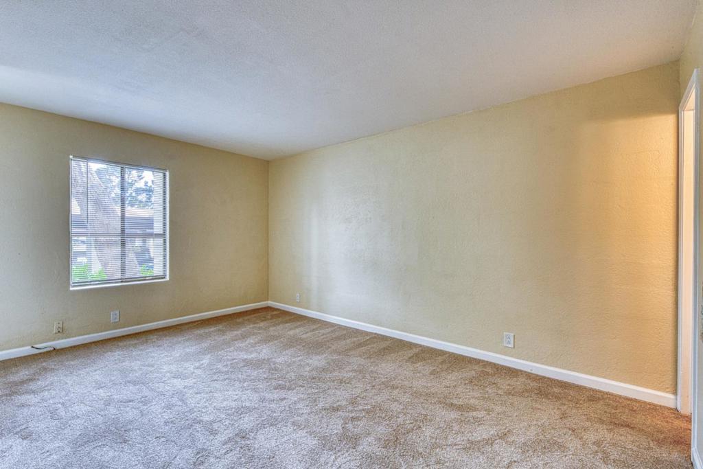 ML82057930 Property Photo 10