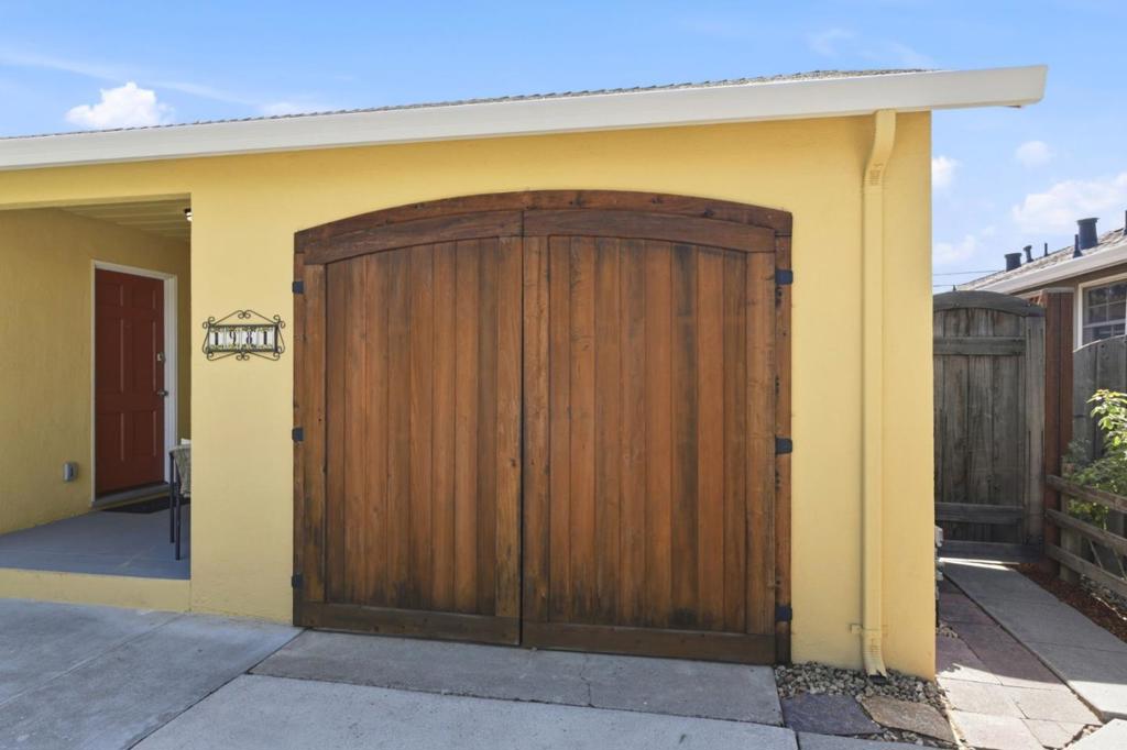 1981 Johnston Avenue Property Photo 35